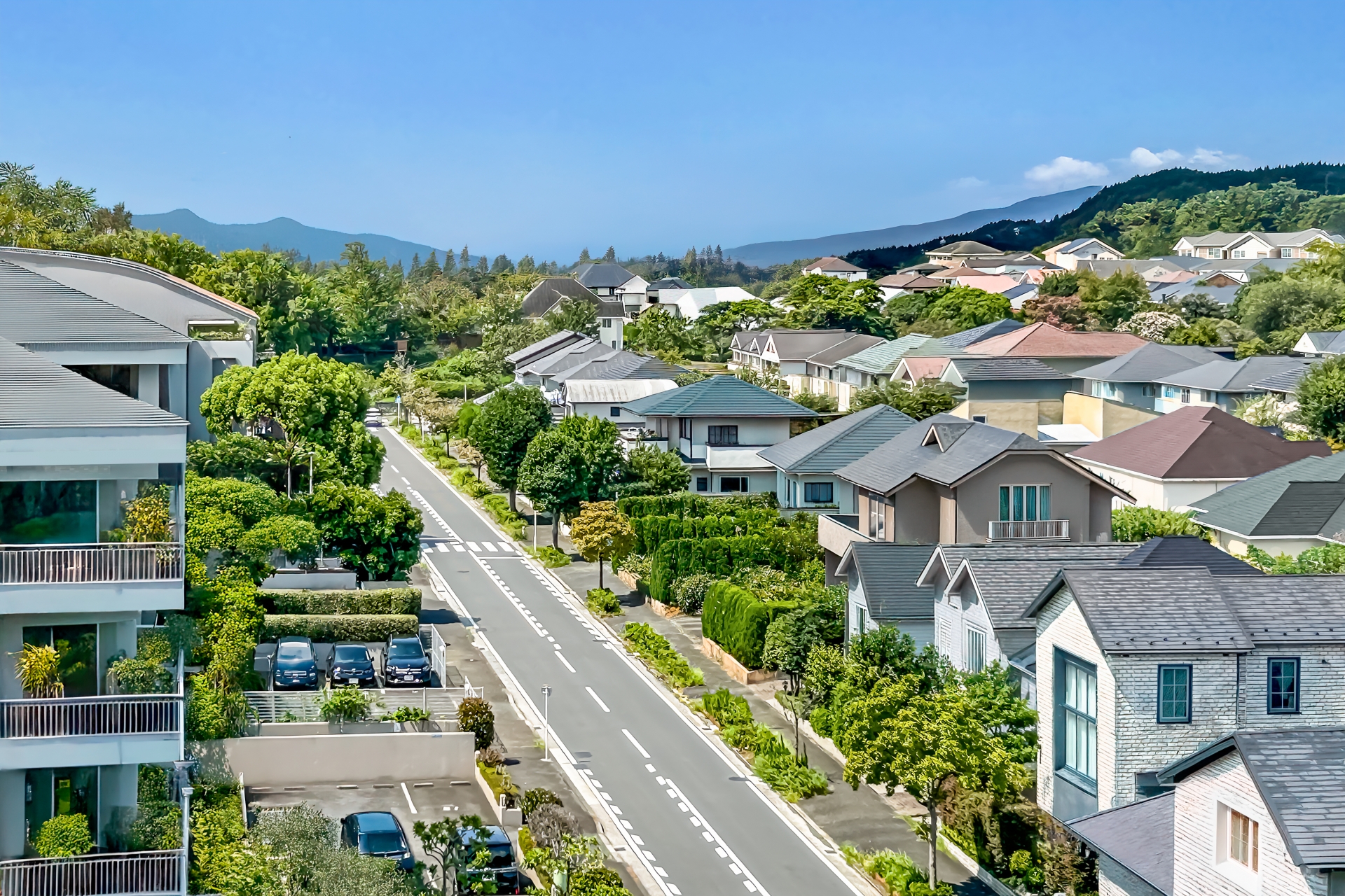2. 新築物件および市場動向